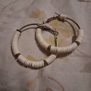 boho hoopsFinal price pls can' tafford any more discount